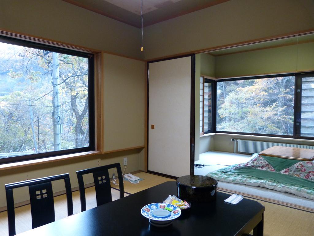 Hamaya Ryokan Nakanojo Exterior photo