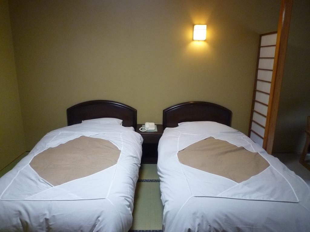 Hamaya Ryokan Nakanojo Exterior photo